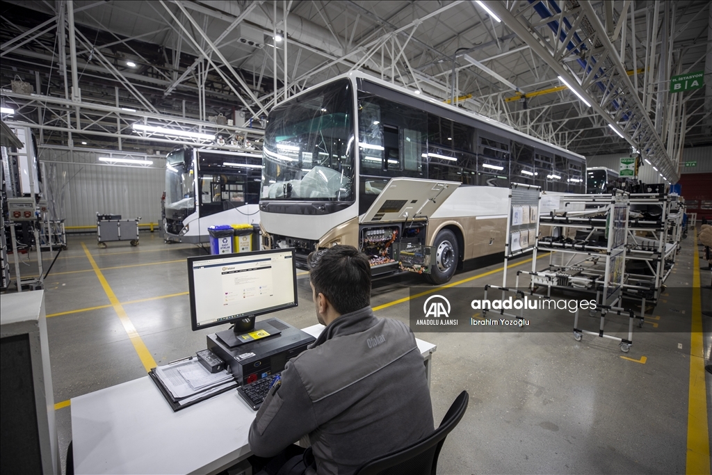 Otokar, alternatif yakıtlı ve otonom sürüşe sahip 3 yeni otobüsünü tanıttı