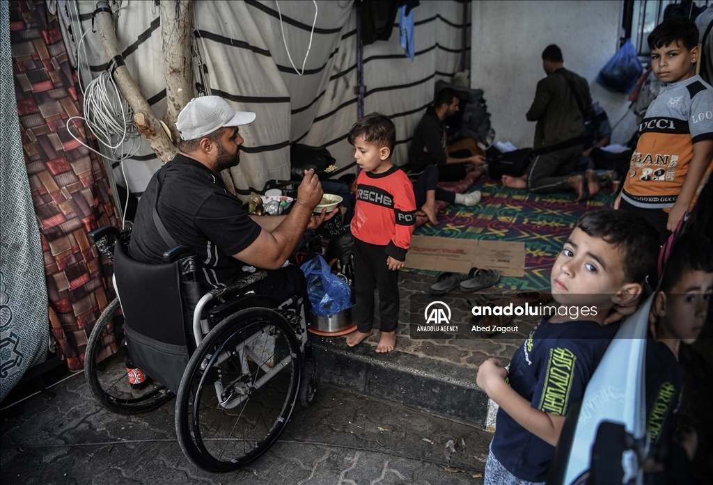 Повседневная жизнь жителей сектора Газа протекает на фоне атак Израиля