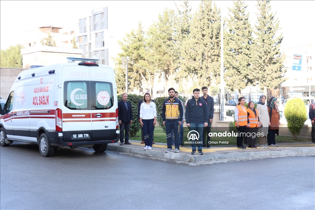 Büyük Önder Atatürk'ü anıyoruz