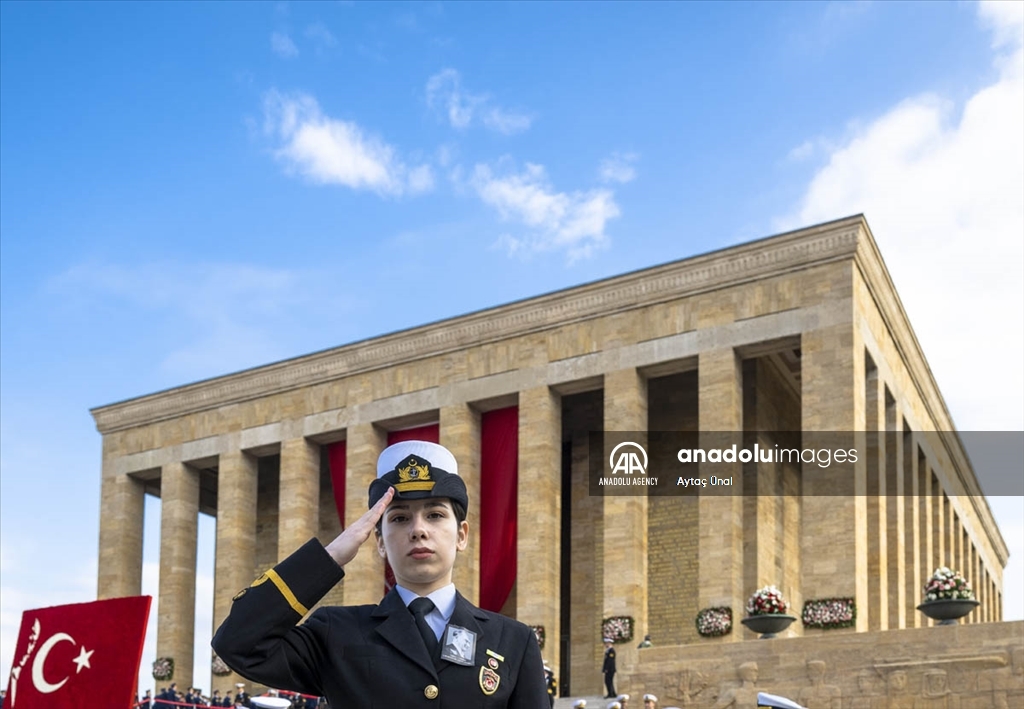 Во Аниткабир во Анкара се одржа државна церемонија за големиот турски водач, Мустафа Кемал Ататурк