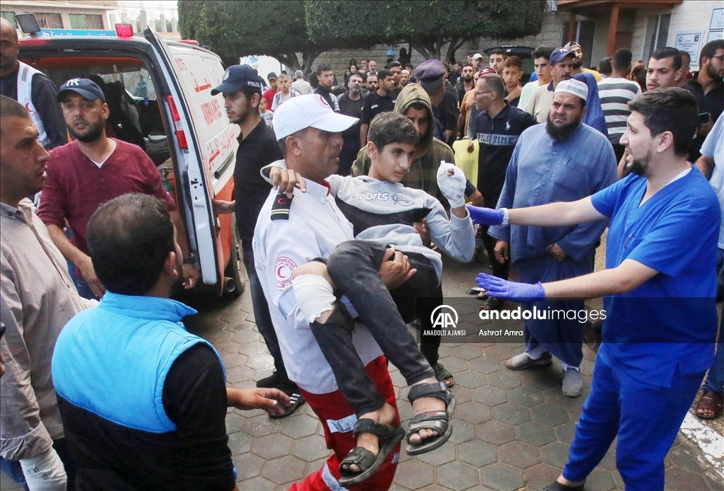 İsrail'in Gazze Şeridi'ne saldırıları 39'uncu gününde de şiddetlenerek devam ediyor