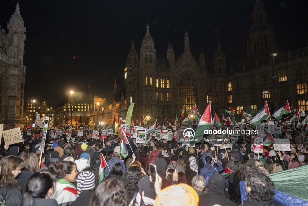 Londra'da Filistin'e destek gösterisi