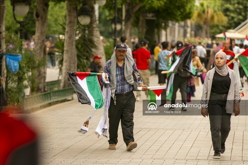 العلم الفلسطيني.. راية للفخر ترفرف في أنحاء تونس