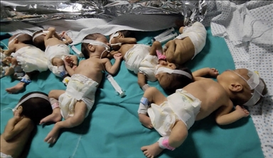 Израелските сили ја бомбардираа интензивната нега во болницата Ал Шифа, бебињата извадени од инкубатор