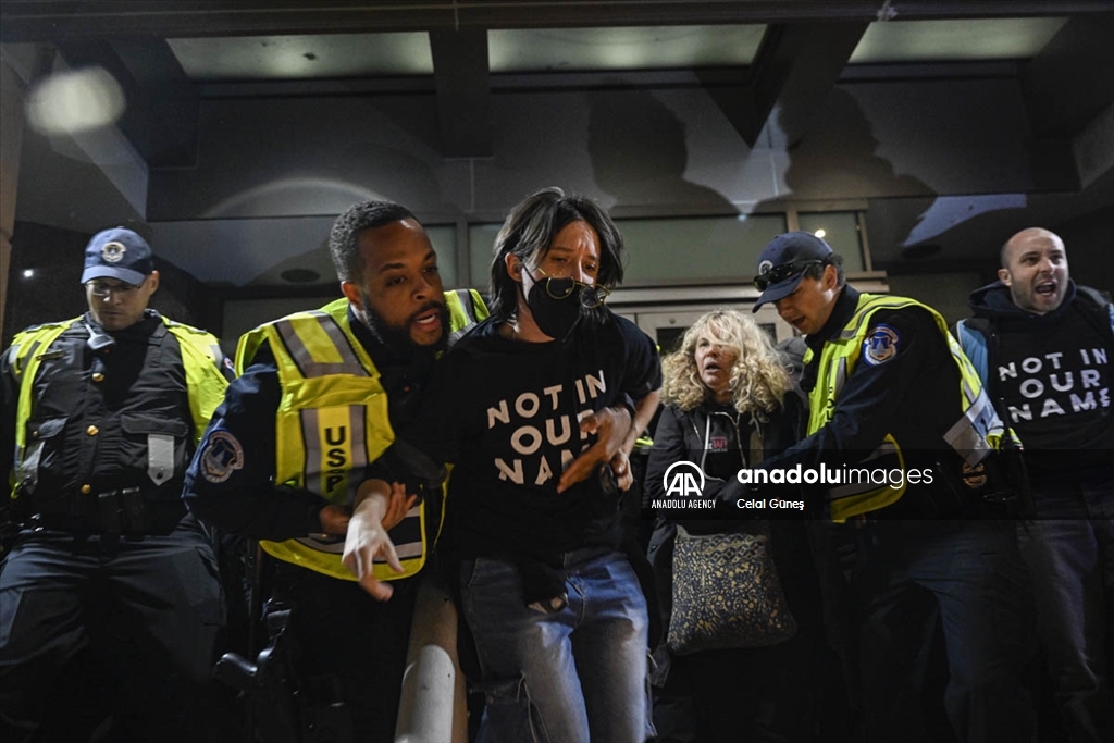 Американската полиција интервенираше на протестот на американските Евреи пред зградата на Конгресот