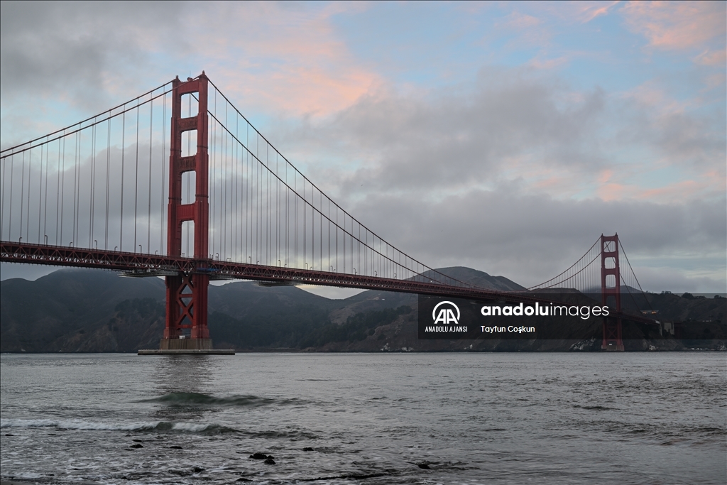 Golden Gate Köprüsü'ne "intihar vakalarının önüne geçmek için" özel file sistemi yerleştiriliyor