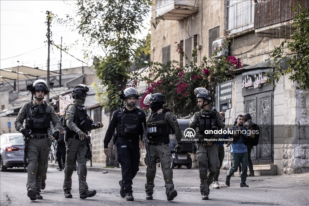 Mescid-i Aksa'da İsrail kısıtlaması devam ediyor
