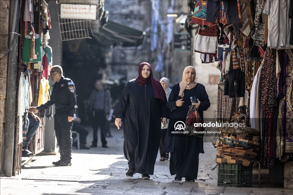 Mescid-i Aksa'da İsrail kısıtlaması devam ediyor