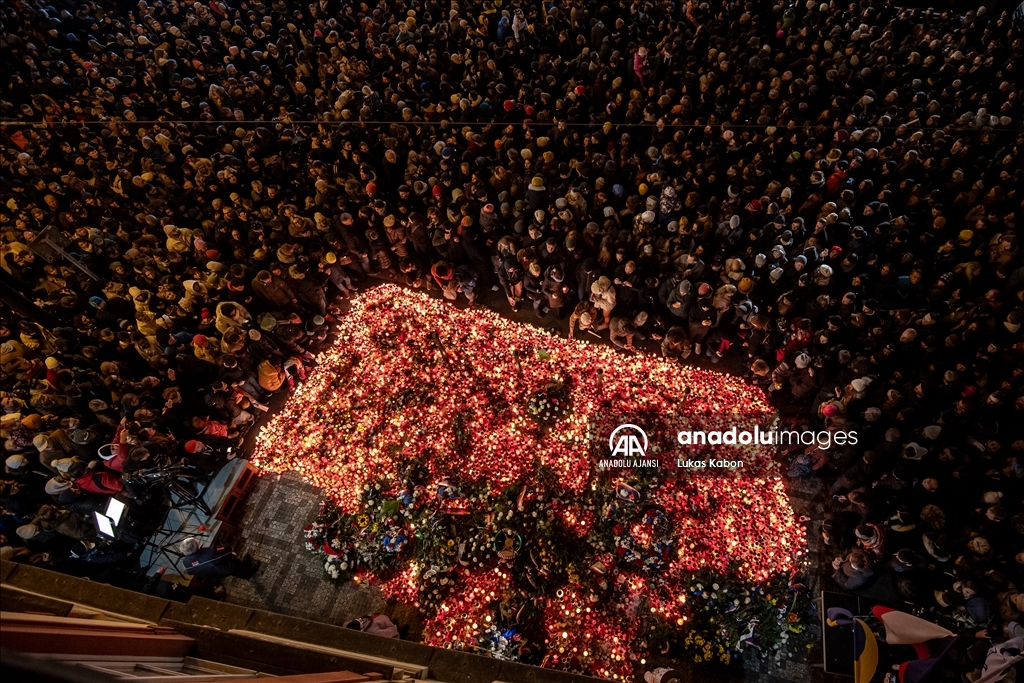 "Kadife Devrim", 34. yılında Prag'da anıldı