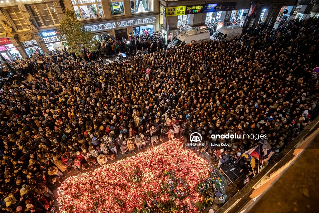 "Kadife Devrim", 34. yılında Prag'da anıldı