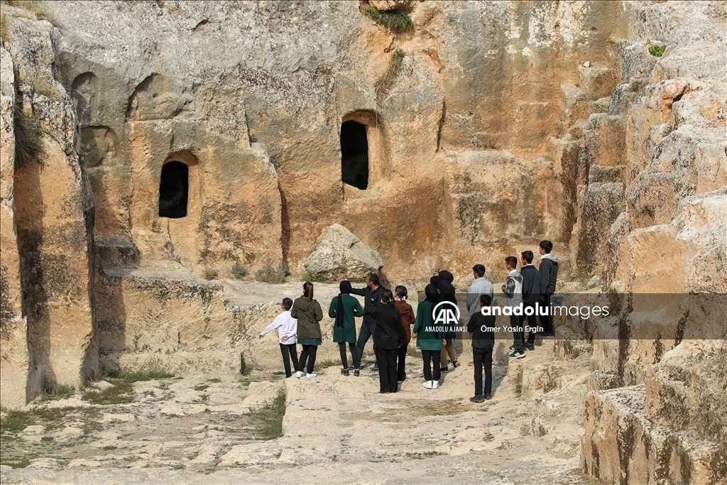 Doğu'daki mağaralar geçmişe yolculuk için ziyaretçilerini bekliyor