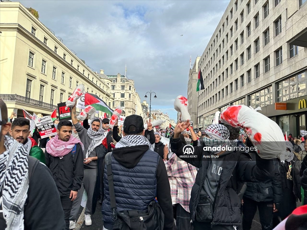الاحتجاجات المؤيدة لفلسطين تجتاح المملكة المتحدة