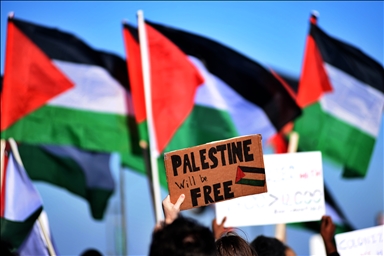 Des centaines de manifestants pro-palestiniens se rassemblent à Chicago