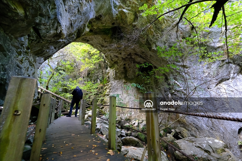 Trakya'nın tek turizme açık mağarası yarasalarıyla ziyaretçi çekiyor