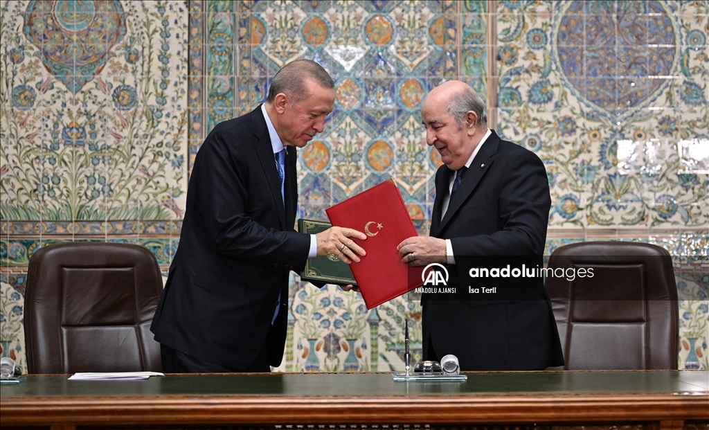 Türkiye ile Cezayir arasında 12 anlaşma imzalandı