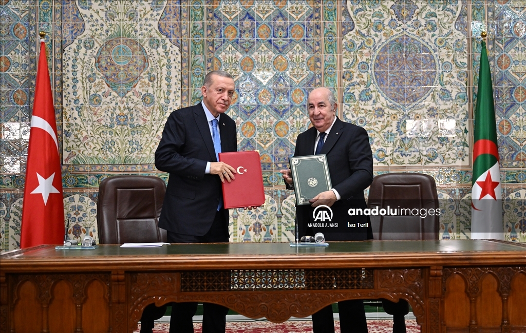 Türkiye ile Cezayir arasında 12 anlaşma imzalandı