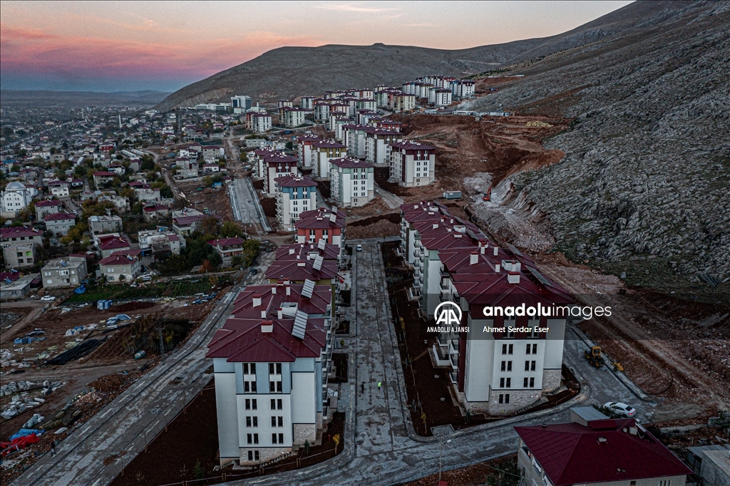 Depremin Merkez üssü Elbistan'da Yükselen Afet Konutları Havadan ...