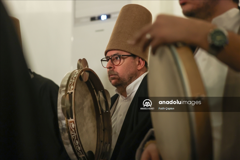 نوازندگان شهر بورسا فرهنگ مولوی را داوطلبانه زنده نگه می‌دارند