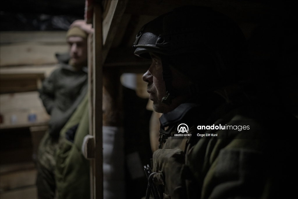 عدسة الأناضول ترصد القتال على محور كوبيانسك الأوكرانية