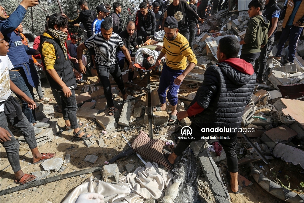 İsrail'in Gazze Şeridi'ne saldırıları 48. gününde devam ediyor