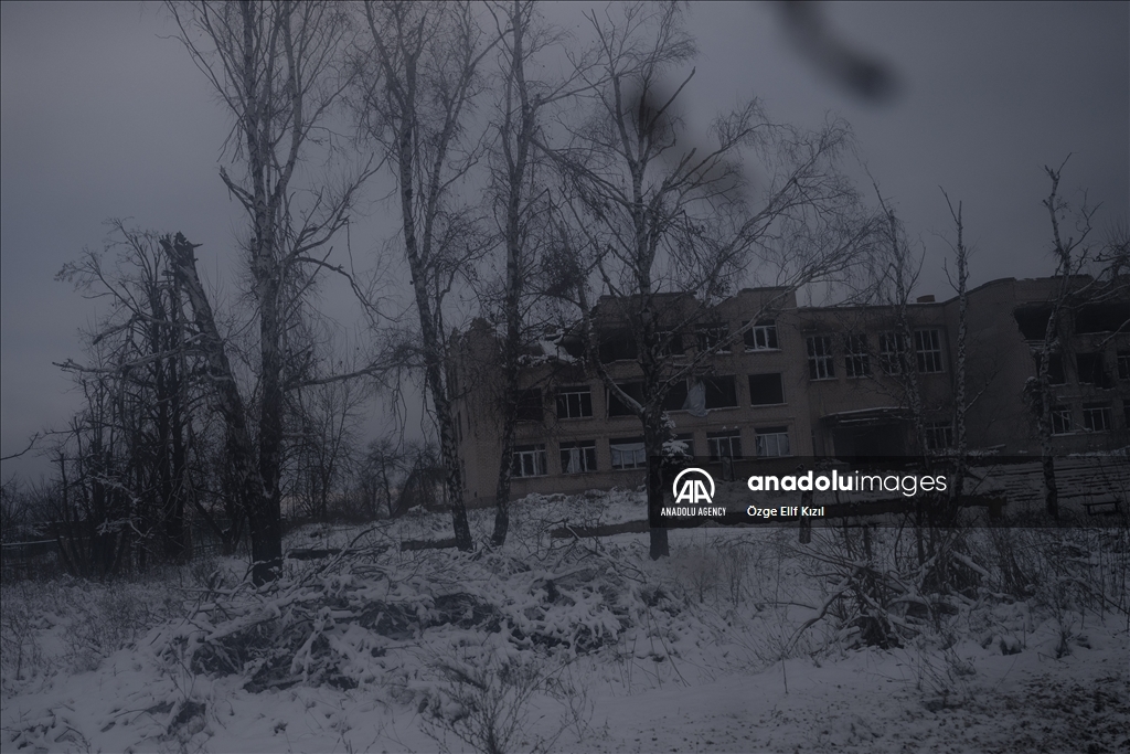 عدسة الأناضول ترصد القتال على محور كوبيانسك الأوكرانية