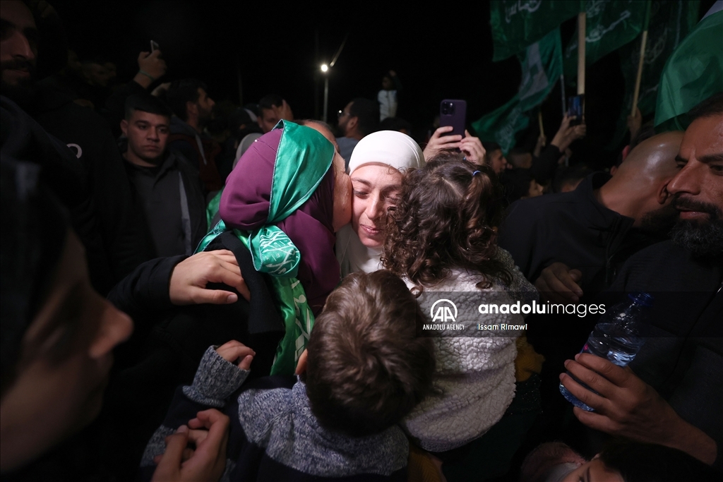 Israel releases 39 Palestinian detainees, including 24 women, 15 children