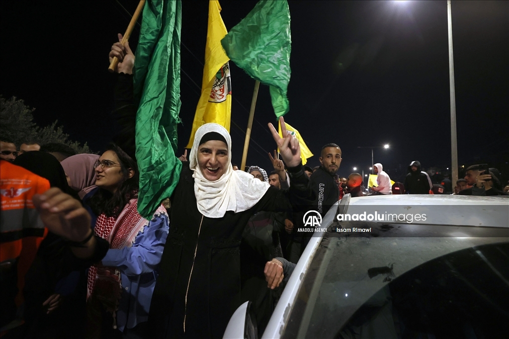 Israel releases 39 Palestinian detainees, including 24 women, 15 children