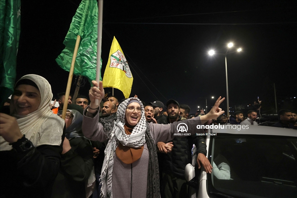 Israel releases 39 Palestinian detainees, including 24 women, 15 children