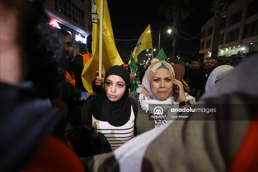 Israel releases 39 Palestinian detainees, including 24 women, 15 children