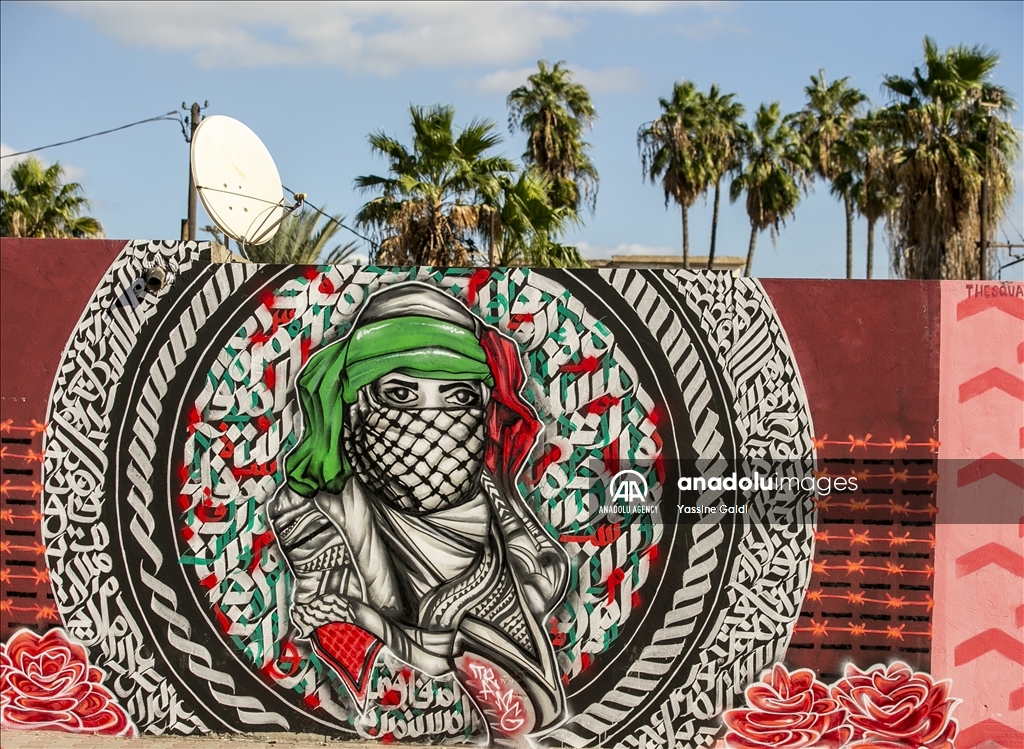 Tunisie : "Zahrouni", une fresque murale immortalise la résistance palestinienne (reportage)