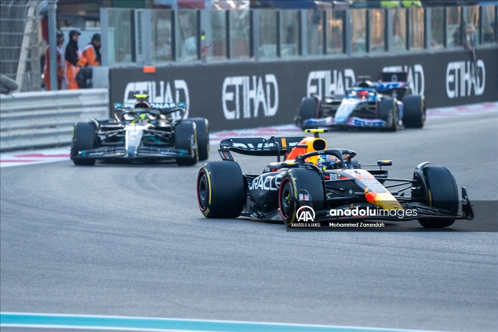 Formula 1'de sezonun son yarışı Abu Dabi Grand Prix