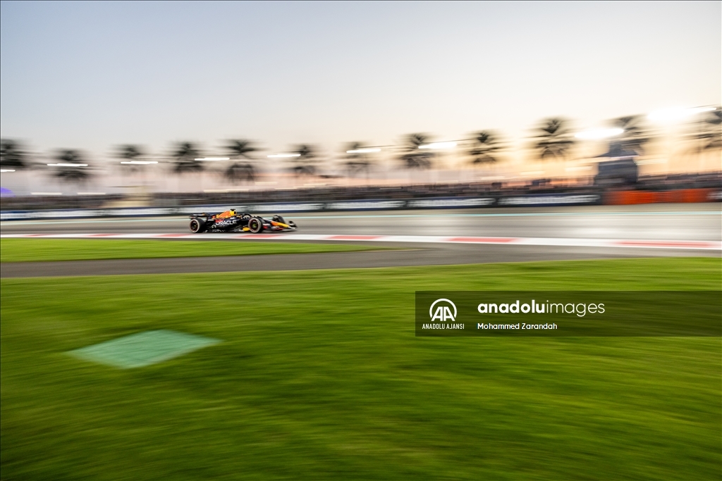 Formula 1'de sezonun son yarışı Abu Dabi Grand Prix