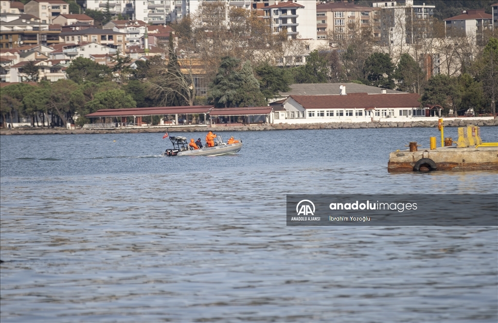 Zonguldak'ta batan geminin kayıp 7 personelini arama çalışmaları sürüyor