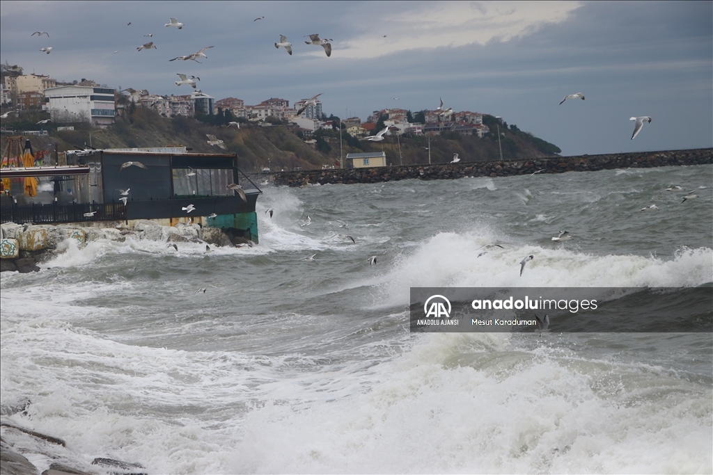 Tekirdağ'da deniz ulaşımına lodos engeli