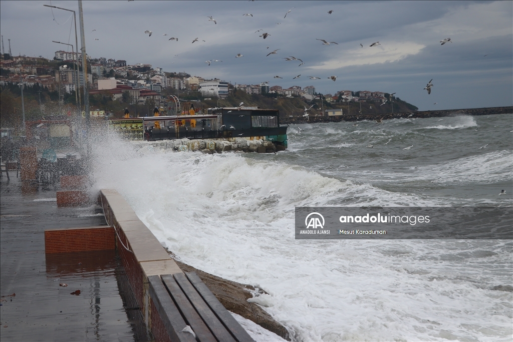 Tekirdağ'da deniz ulaşımına lodos engeli