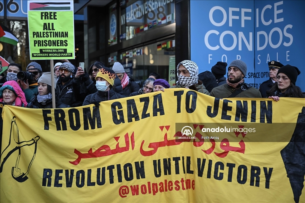 İsrail'in Gazze'ye yönelik saldırıları New York'ta protesto edildi