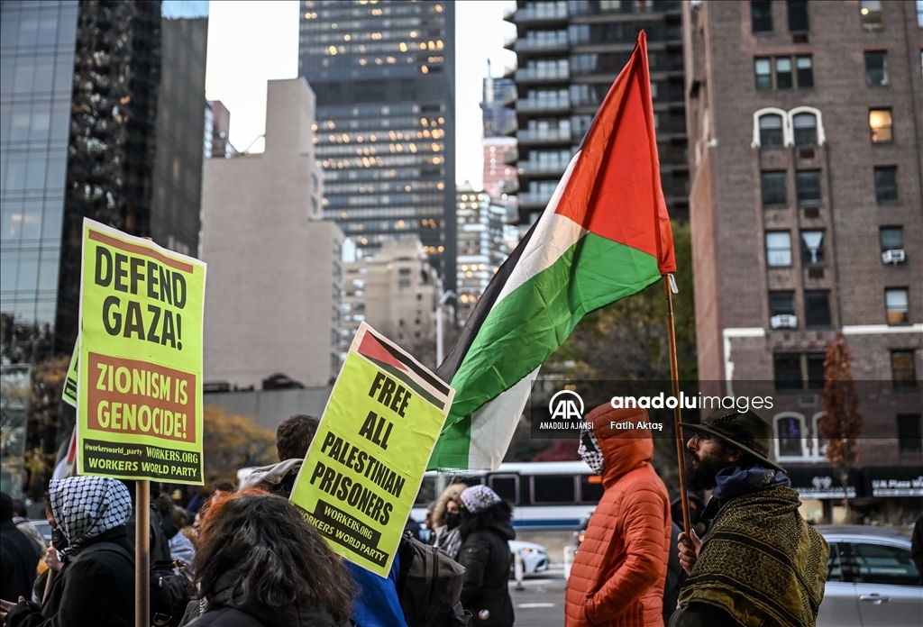 İsrail'in Gazze'ye yönelik saldırıları New York'ta protesto edildi