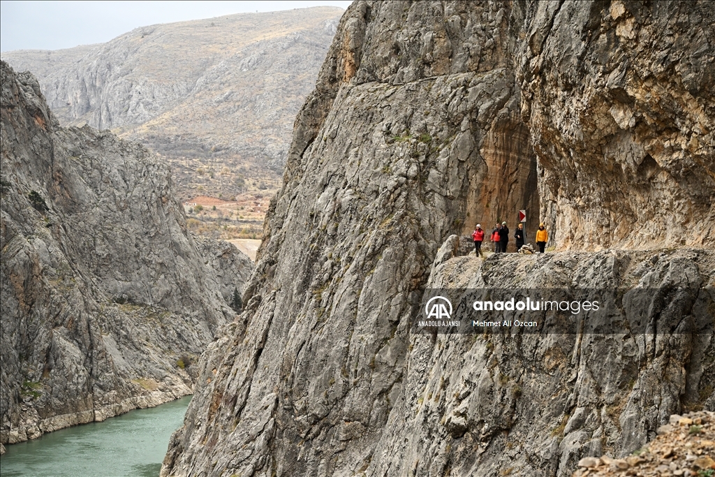 Karanlık Kanyon adrenalin tutkunlarını ağırlıyor