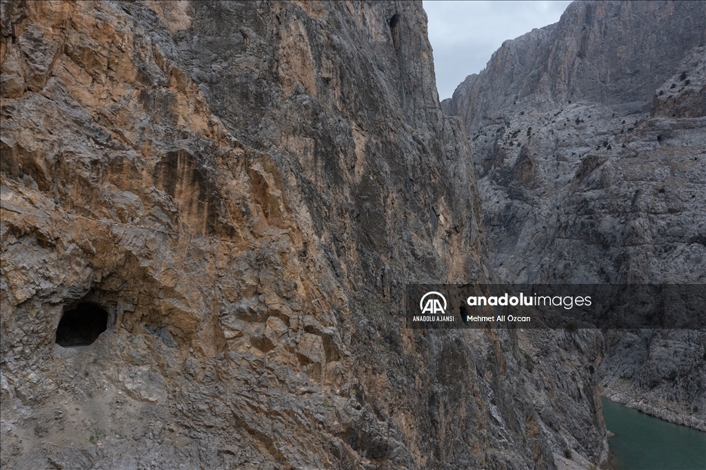 Karanlık Kanyon adrenalin tutkunlarını ağırlıyor