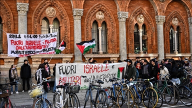 Milano Üniversitesi öğrencilerinden Filistin'e destek gösterisi