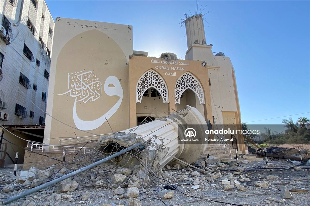 İHH'nın Gazze'de inşa ettirdiği Onbaşı Hasan Camii İsrail saldırılarında yıkıldı