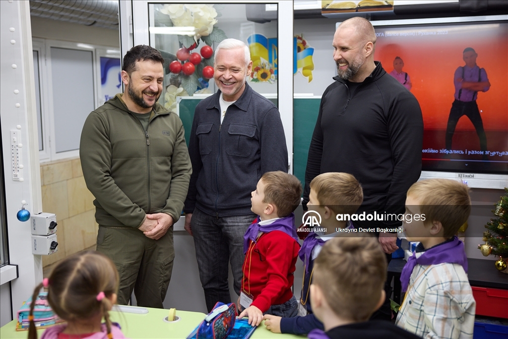 Ukrayna Devlet Başkanı  Zelenskiy, Harkiv bölgesini ziyaret etti