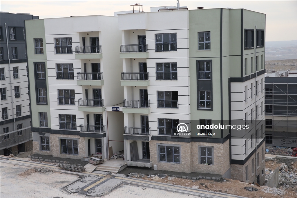 Şanlıurfa'daki 897 deprem konutu 1 ay içinde teslim edilecek