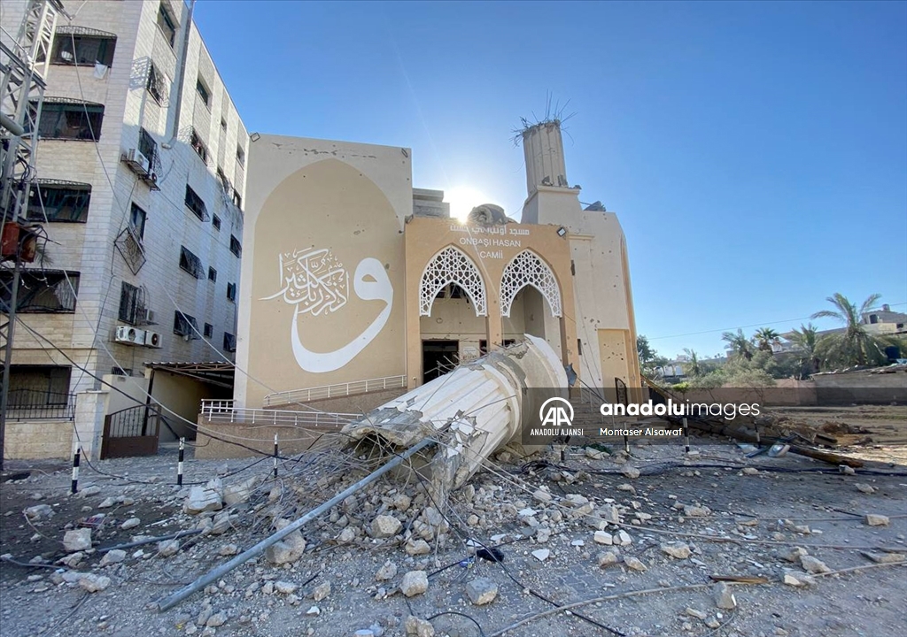 İHH'nın Gazze'de inşa ettirdiği Onbaşı Hasan Camii İsrail saldırılarında yıkıldı
