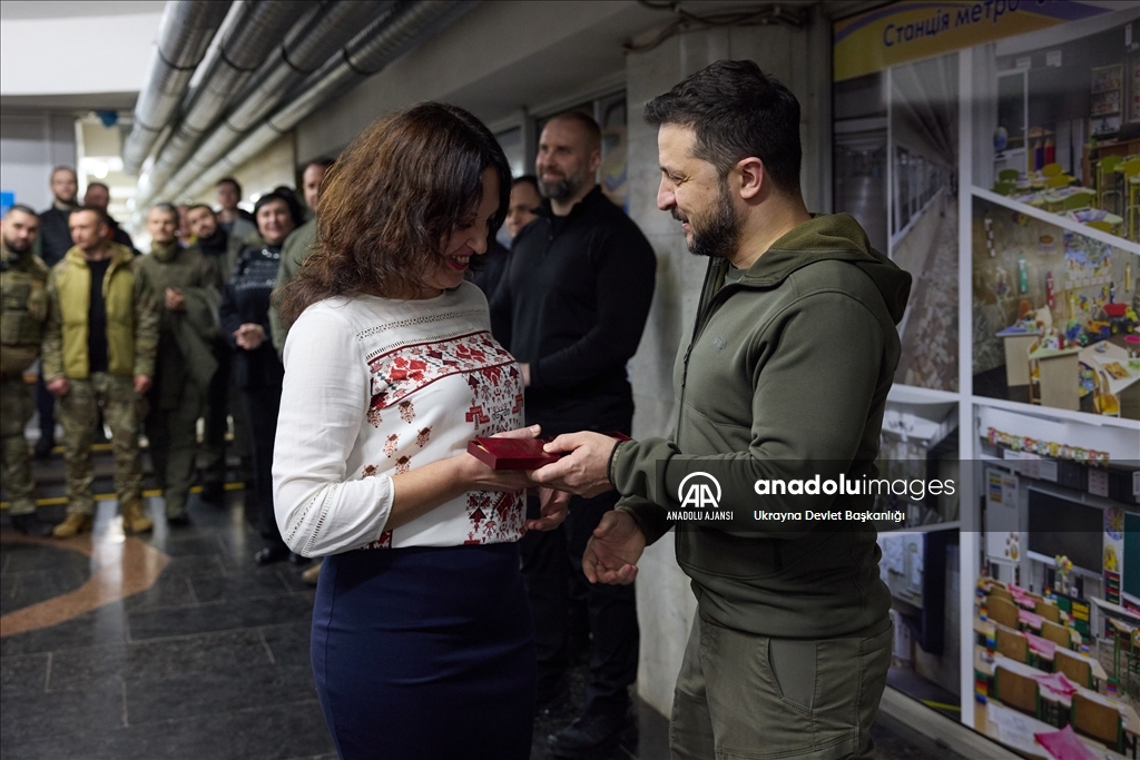 Ukrayna Devlet Başkanı  Zelenskiy, Harkiv bölgesini ziyaret etti