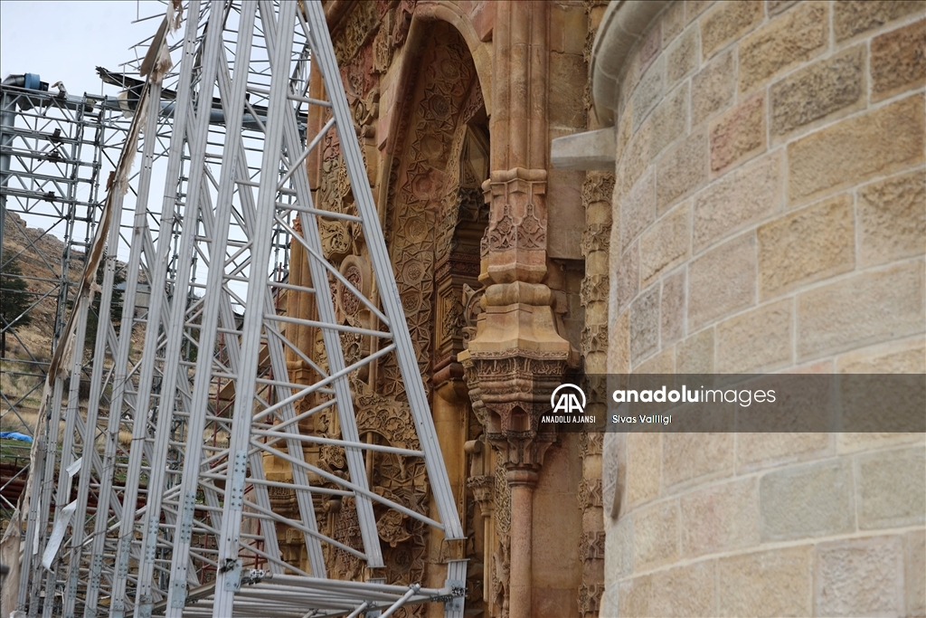 Divriği Ulu Camii ve Darüşşifası'ndaki restorasyonda sona yaklaşıldı