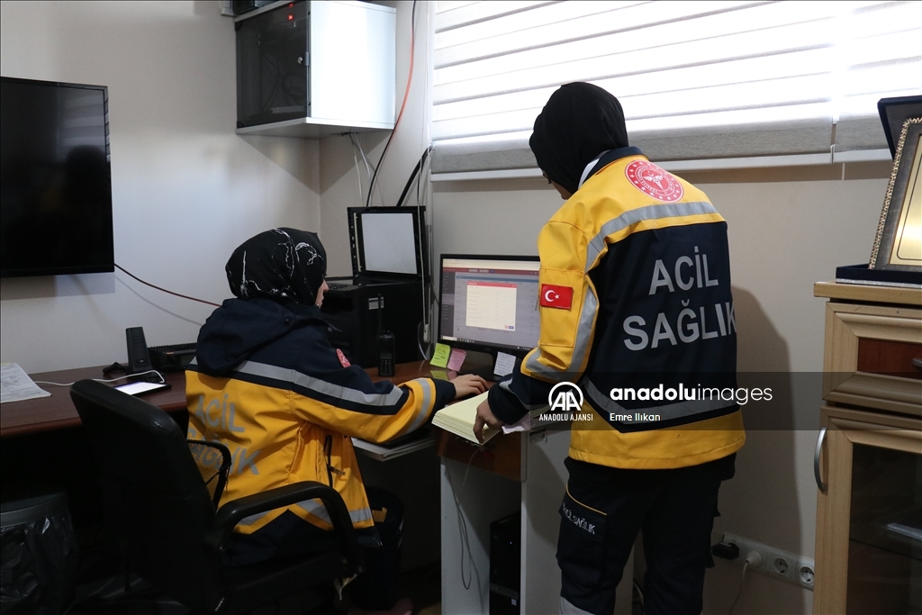 Hastalara ulaşmak için en geç 90 saniyede göreve çıkıyorlar