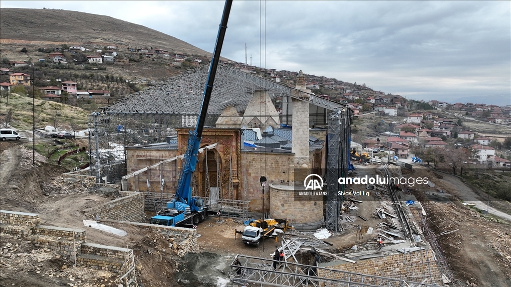 Divriği Ulu Camii ve Darüşşifası'ndaki restorasyonda sona yaklaşıldı