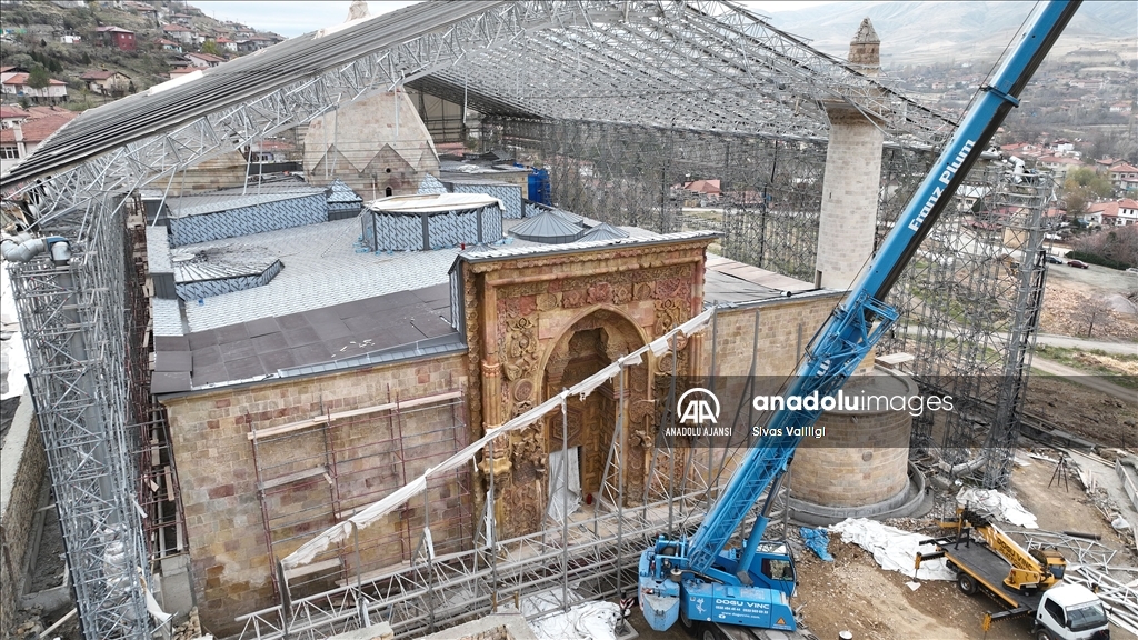 Divriği Ulu Camii ve Darüşşifası'ndaki restorasyonda sona yaklaşıldı