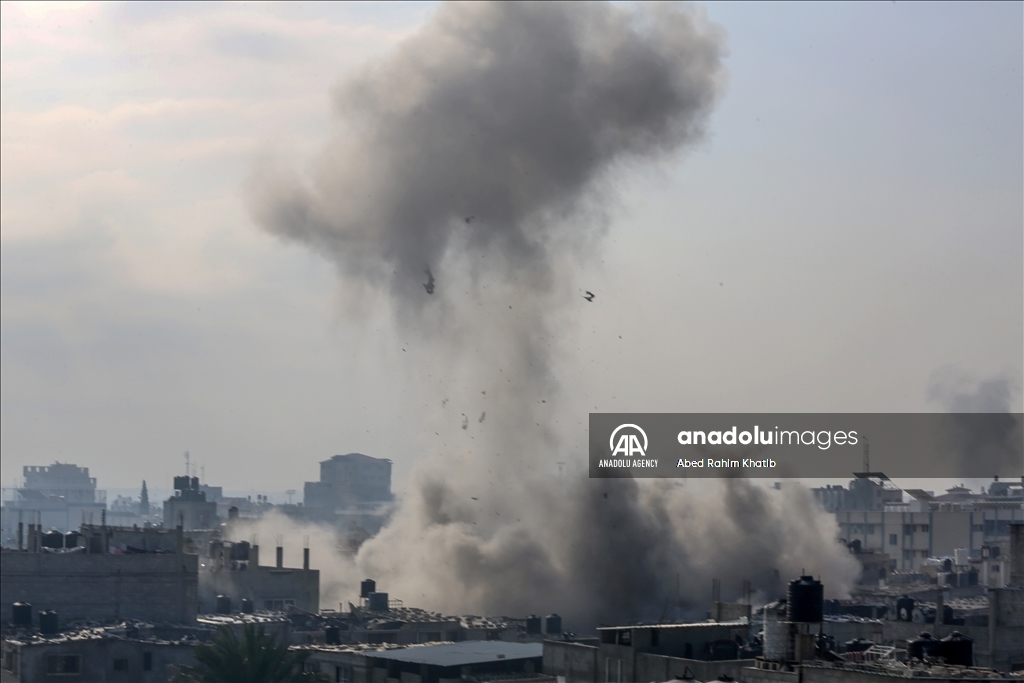 Israeli attacks on Rafah after humanitarian pause ends in Gaza Strip